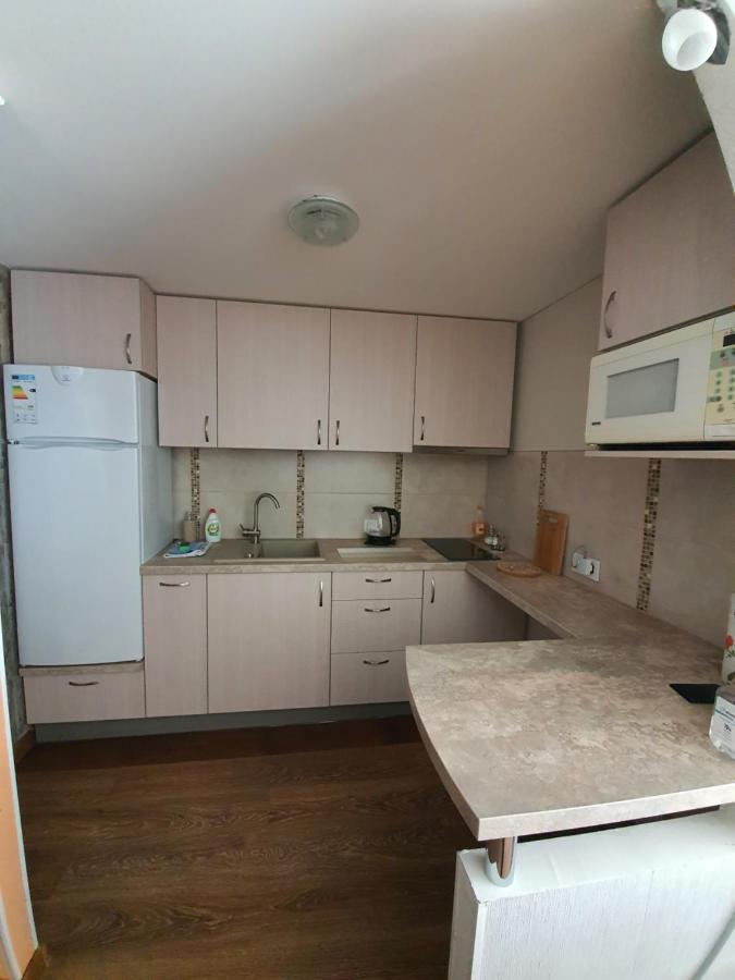 Vidumgravja Apartamenti Ventspils Ngoại thất bức ảnh